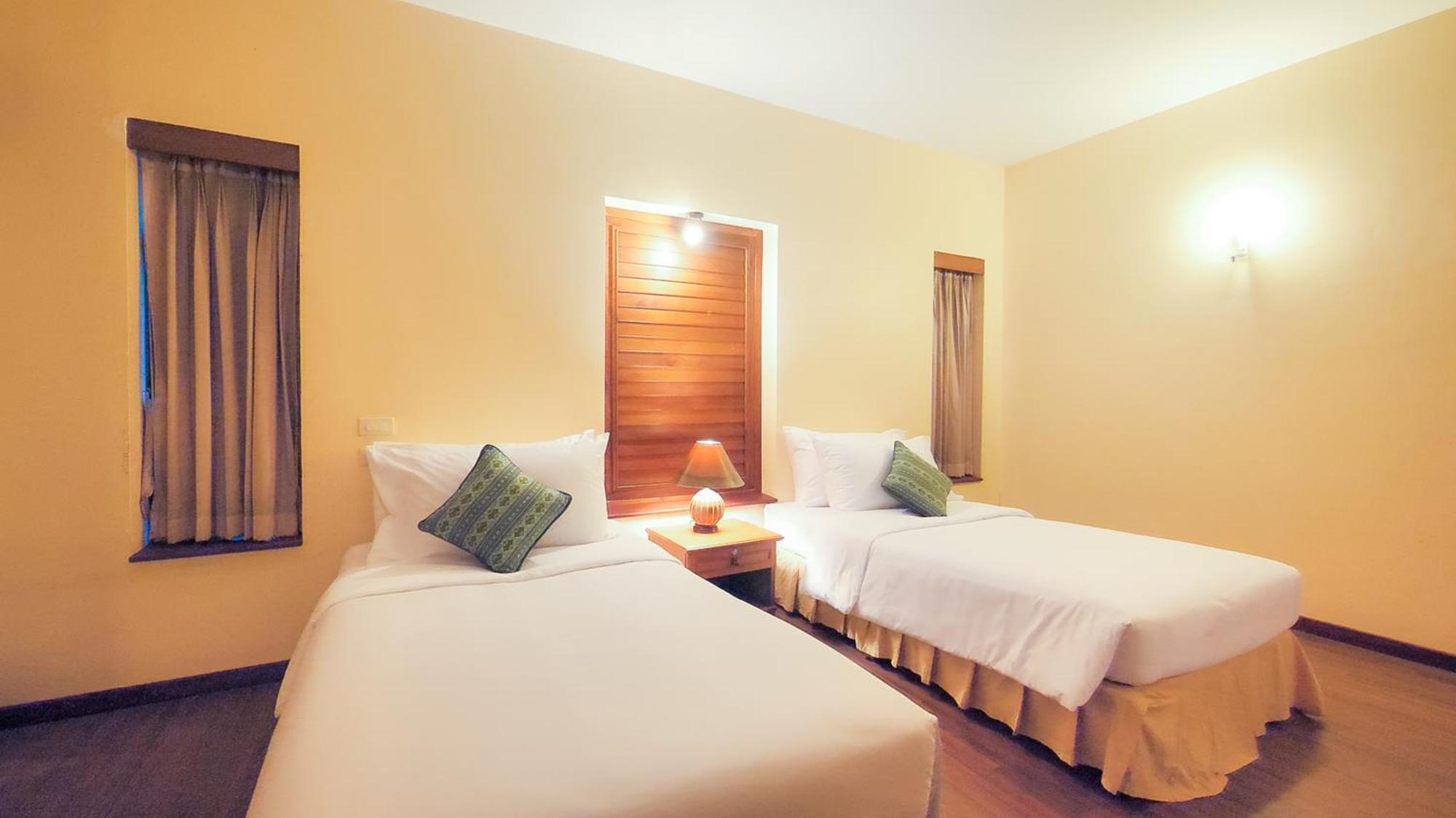 Siam Avari Hotel, Chiang Rai Extérieur photo