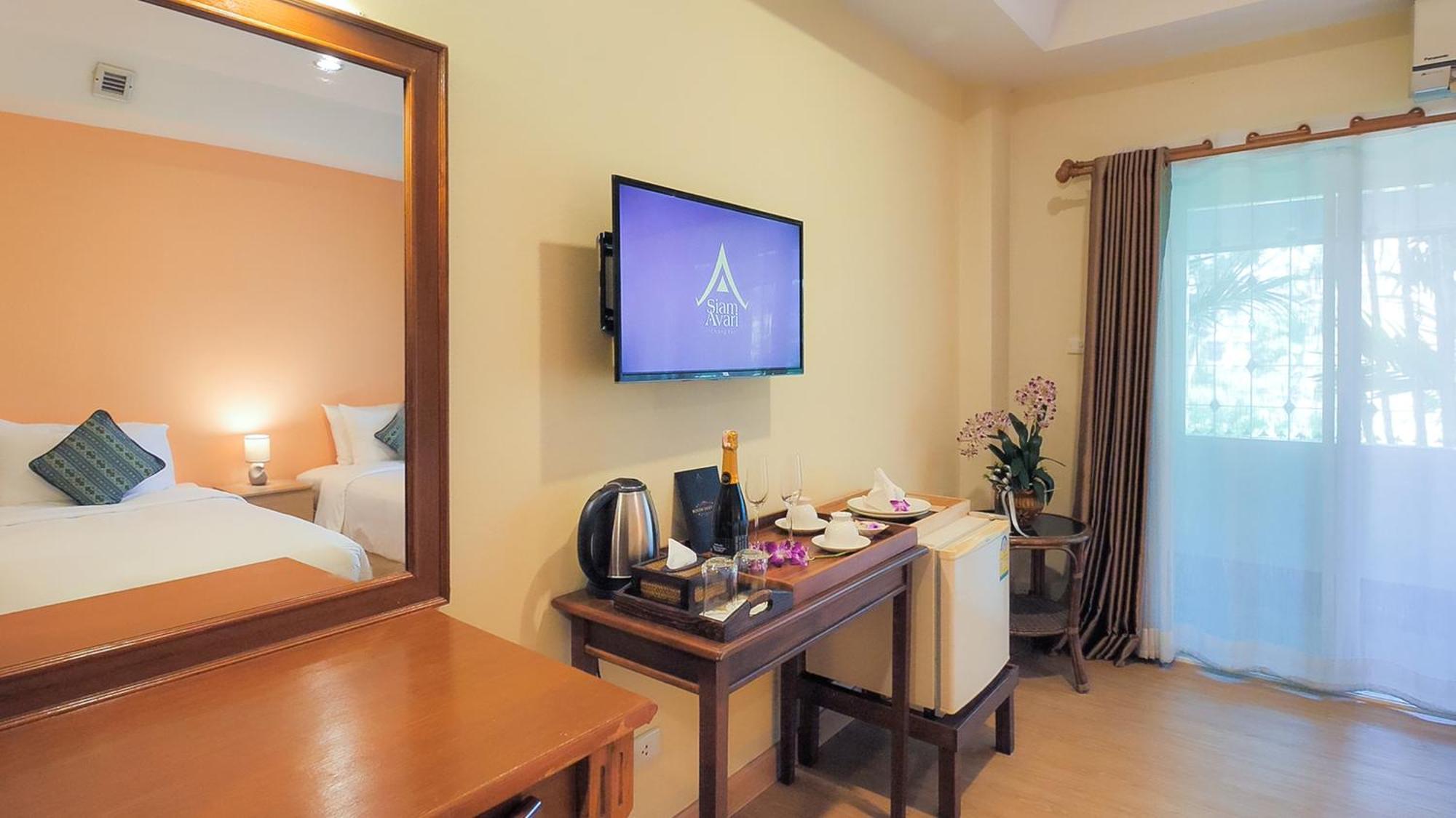 Siam Avari Hotel, Chiang Rai Extérieur photo