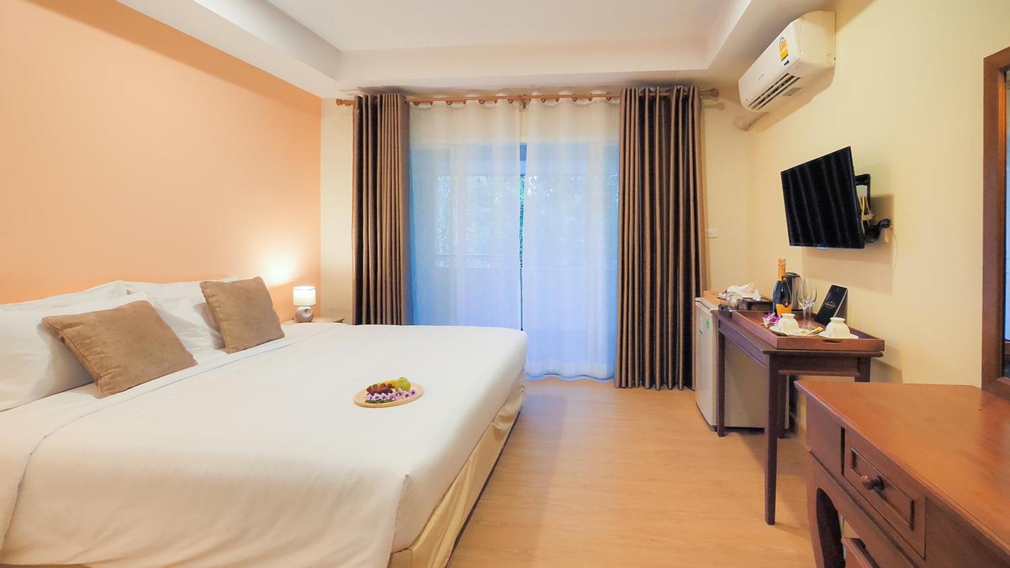 Siam Avari Hotel, Chiang Rai Extérieur photo